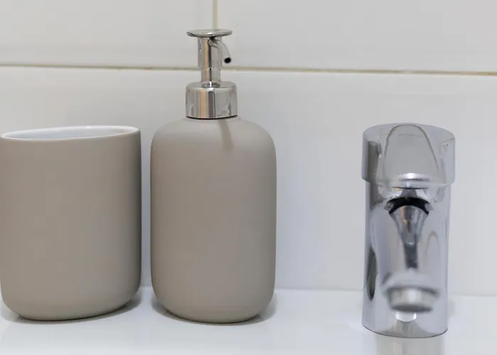 דירה Falcon House - Nel Cuore Di פארמה